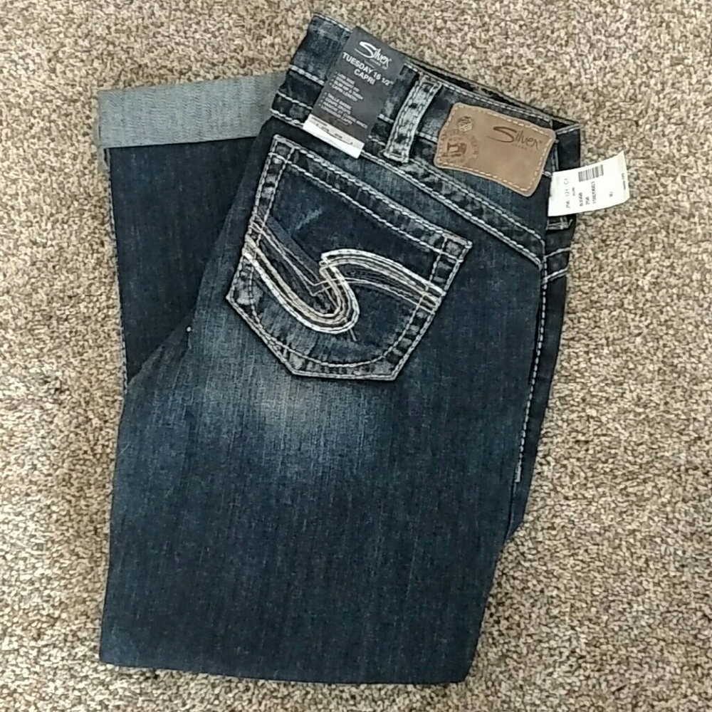 Silver Capris